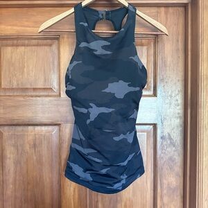 Athleta Freestyle Camouflage tankini